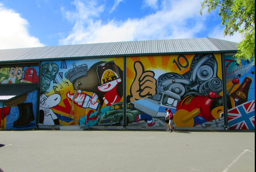 Wharenui mural